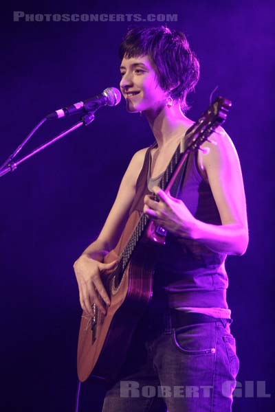 PAULINE CROZE - 2007-02-24 - PARIS - Elysee Montmartre - 